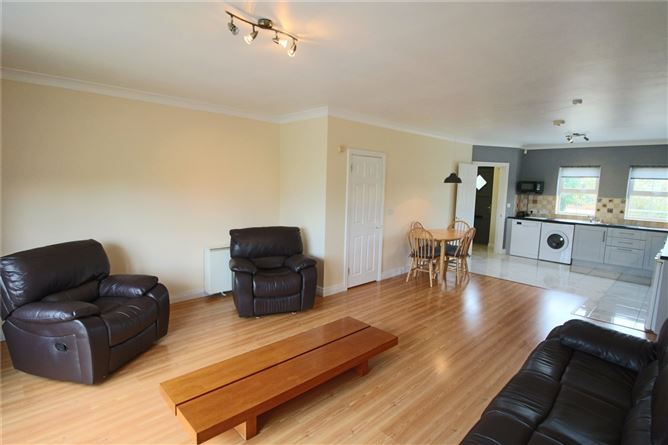 18 Park Lane, Carrick-On-Shannon, Co. Leitrim