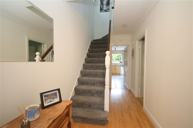 5 Luttrellstown Place , Castleknock, Dublin 15