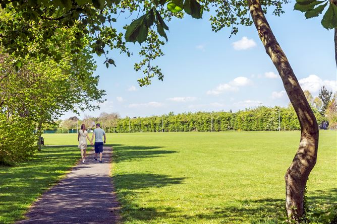5 Luttrellstown Place , Castleknock, Dublin 15