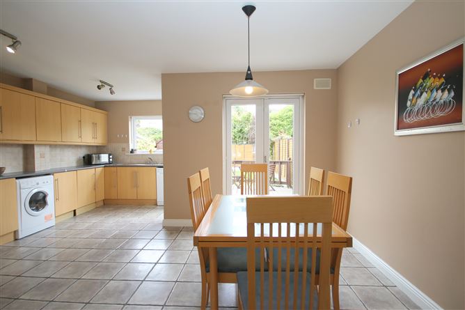 5 Luttrellstown Place , Castleknock, Dublin 15