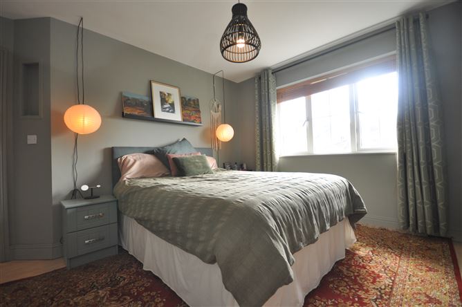 24 Tuar Na mBlath, Ferrybank, Waterford