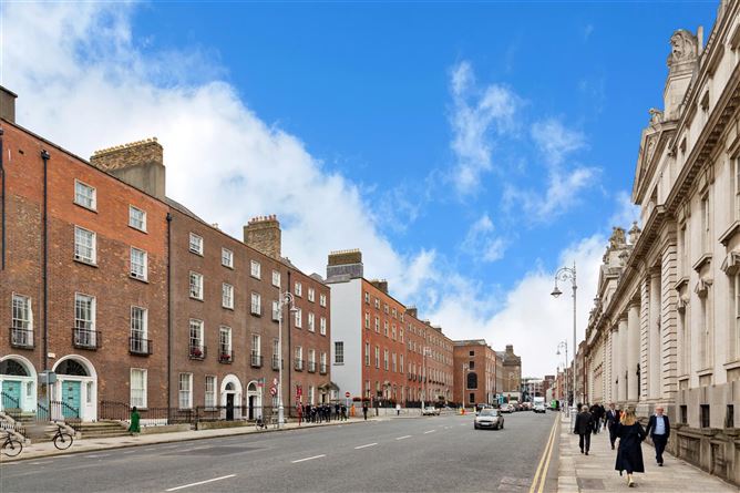 Apt 11 Dunloe Hall, 27 Merrion Street Upper, Dublin 2