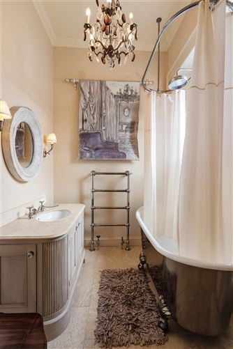Apt 11 Dunloe Hall, 27 Merrion Street Upper, Dublin 2