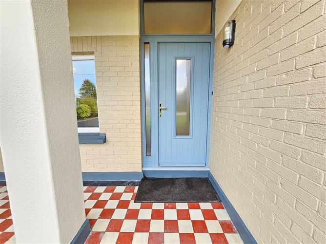 Glenina House, Limerick Road, Ennis, Co. Clare