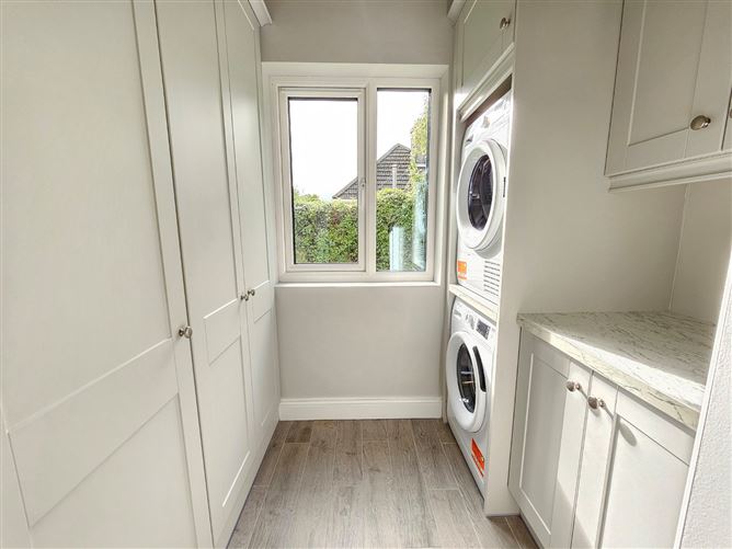 Glenina House, Limerick Road, Ennis, Co. Clare