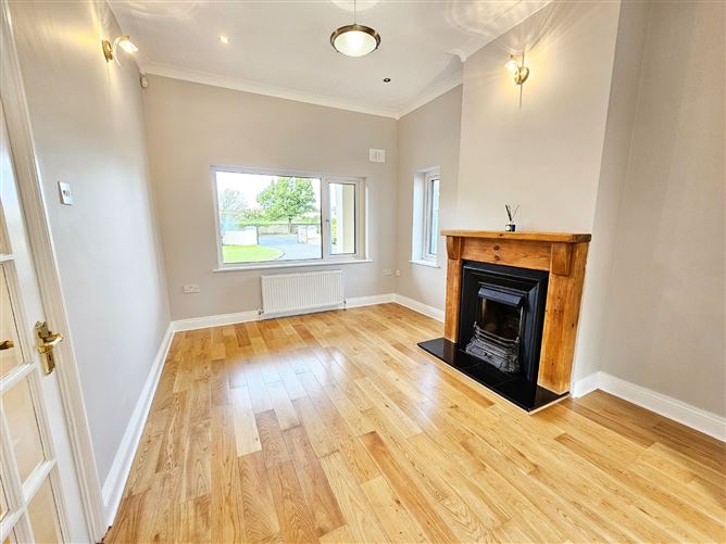 Glenina House, Limerick Road, Ennis, Co. Clare