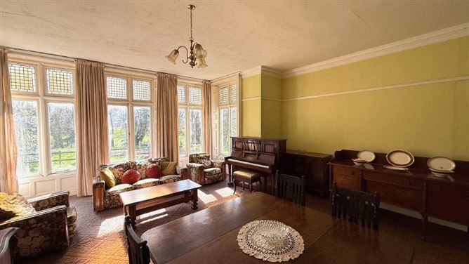 Glen Lodge (on 3 acres), Leighlinbridge, Co. Carlow