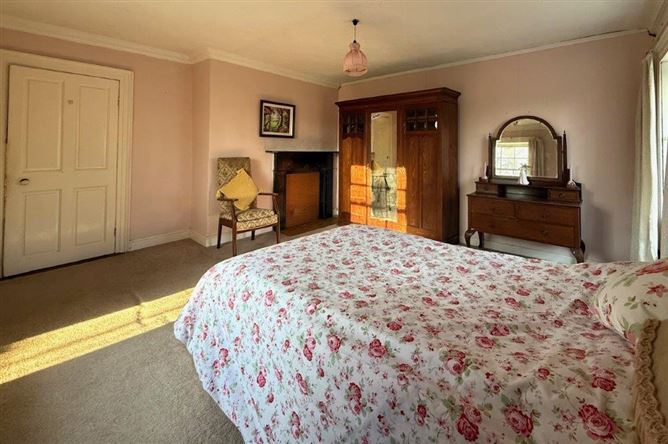Glen Lodge (on 3 acres), Leighlinbridge, Co. Carlow