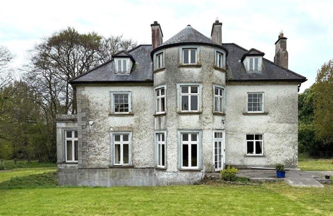 Glen Lodge (on 3 acres), Leighlinbridge, Co. Carlow