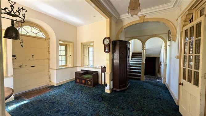 Glen Lodge (on 3 acres), Leighlinbridge, Co. Carlow