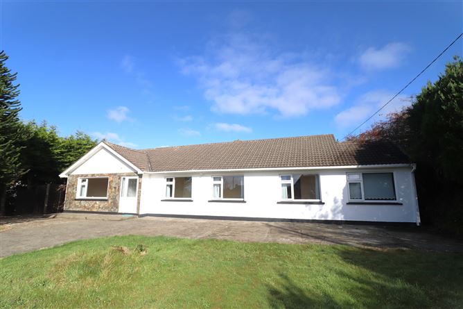 Photo 10 of 25 — Westland, Dromusta, Drimoleague,   West Cork