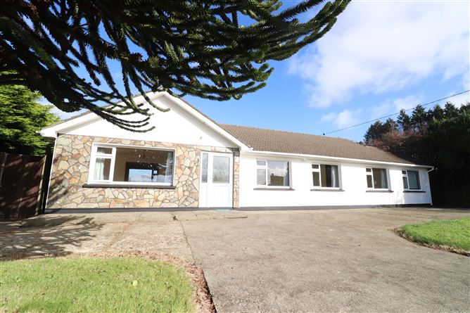 Photo 12 of 25 — Westland, Dromusta, Drimoleague,   West Cork