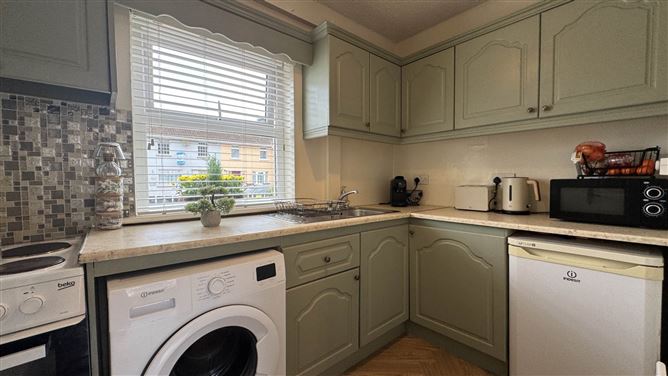 Photo 5 of 13 — 31 Fatima Court, Dundalk, County Louth