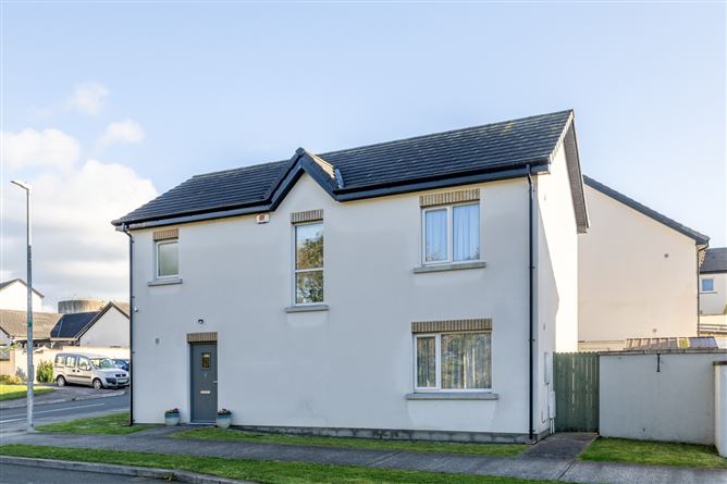 Photo 3 of 17 — 5 Bridgegate Drive, Ardee, Co. Louth