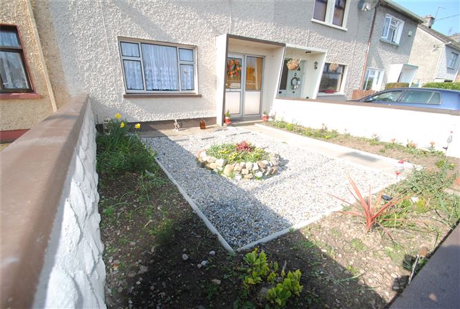 6 Kennedy Park, Roscrea, Co. Tipperary