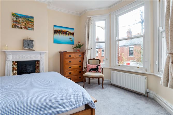 7 Oaklands Terrace, Terenure, Dublin 6