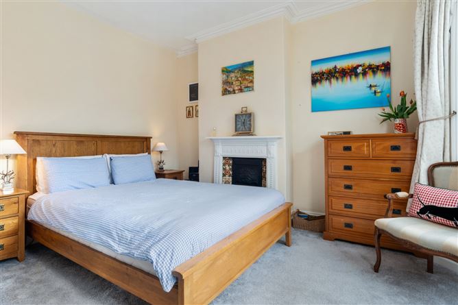 7 Oaklands Terrace, Terenure, Dublin 6