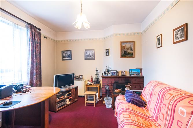52 McKee Avenue, Finglas, Dublin 11