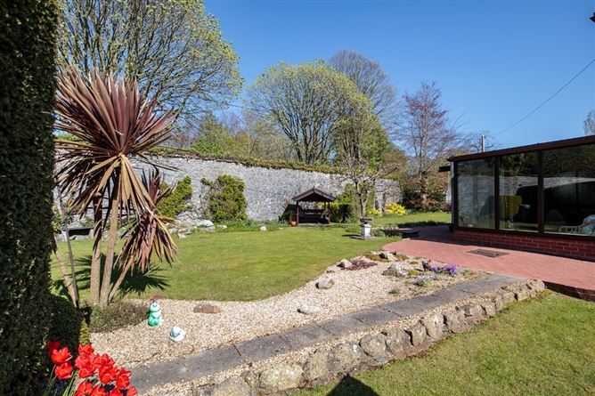 Fenner, Castle Gardens, Kilkenny