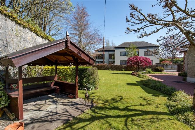 Fenner, Castle Gardens, Kilkenny