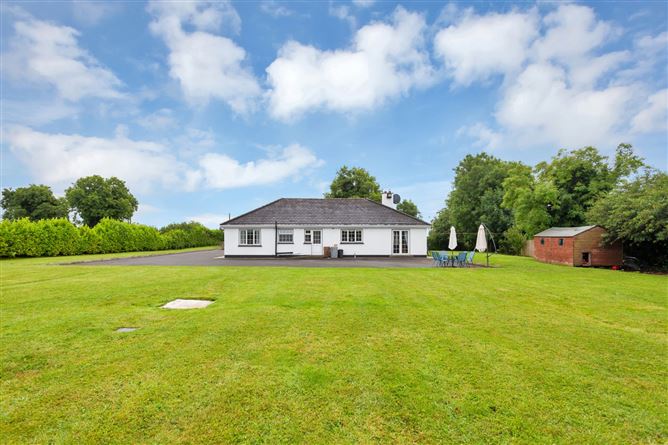 Pullagh, Rickardstown, Kildangan, Co.Kildare
