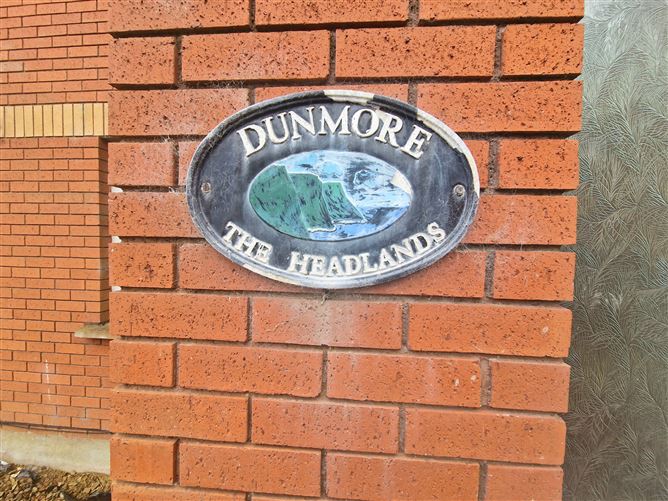 2 Dunmore, The Headlands, Wilton, Cork