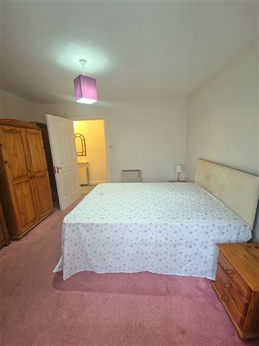 2 Dunmore, The Headlands, Wilton, Cork