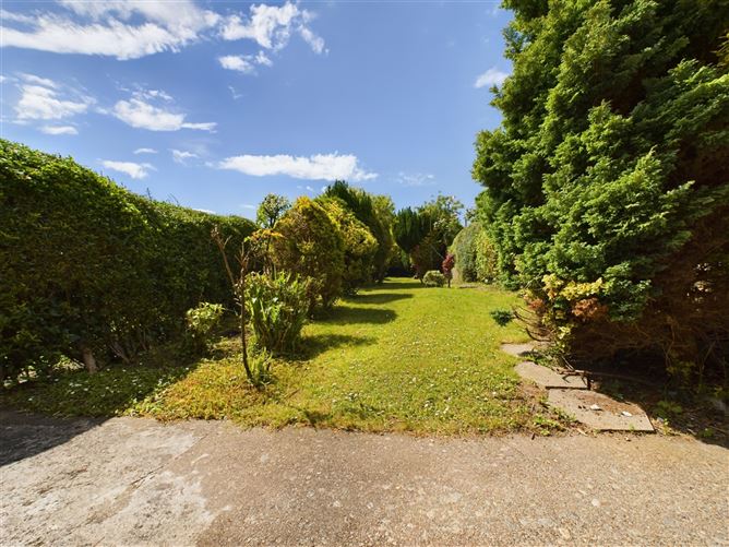 83 Rockenham, Ferrybank, Waterford