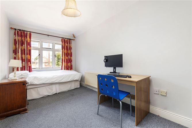25 Monkstown Avenue, Monkstown, Co. Dublin