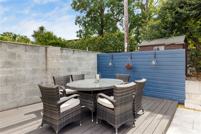 25 Monkstown Avenue, Monkstown, Co. Dublin