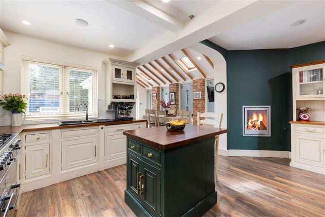 25 Monkstown Avenue, Monkstown, Co. Dublin
