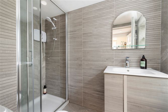 25 Monkstown Avenue, Monkstown, Co. Dublin