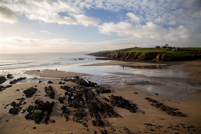 https://photos-a.propertyimages.ie/media/6/6/6/4886666/aef6fc9e-4530-480a-94df-a4a281f73e4e_l.png