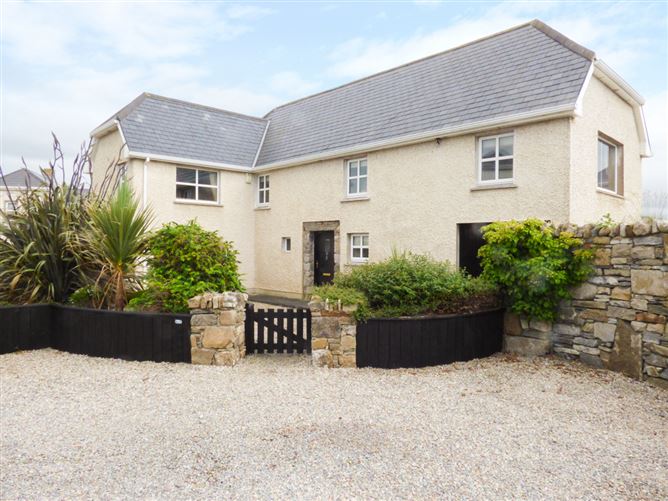 2 Fishery Cottages,Vacation Rental in Donegal, Ireland