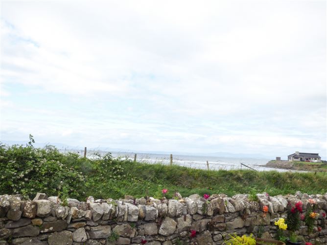 2 Fishery Cottages,Vacation Rental in Donegal, Ireland