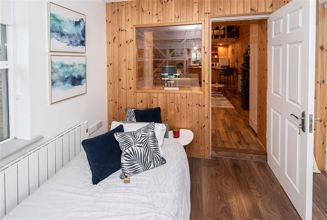 12 Landsend, Abbeyside, Dungarvan, Co. Waterford