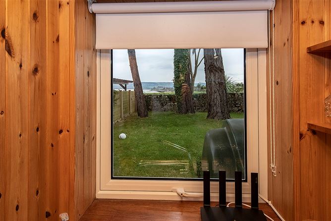 12 Landsend, Abbeyside, Dungarvan, Co. Waterford