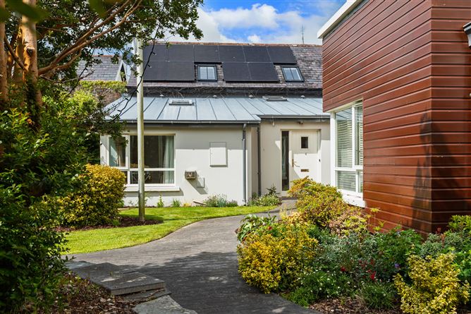 4 Glebe House Gardens, Clonakilty,   West Cork