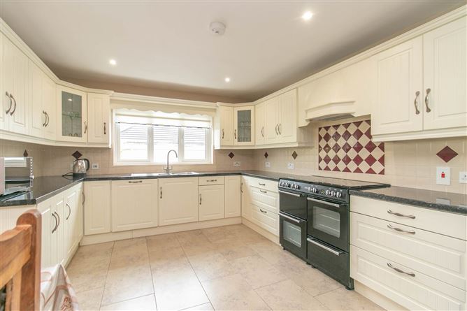 1 Lakeview, Corfeehone, Poles, County Cavan