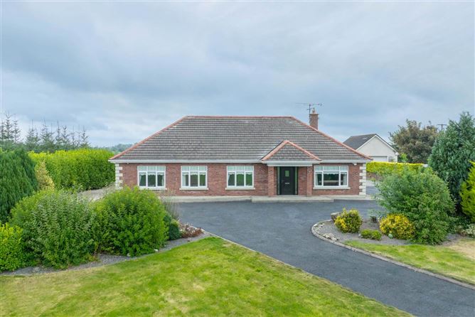 1 Lakeview, Corfeehone, Poles, County Cavan