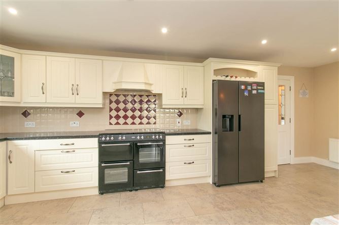 1 Lakeview, Corfeehone, Poles, County Cavan