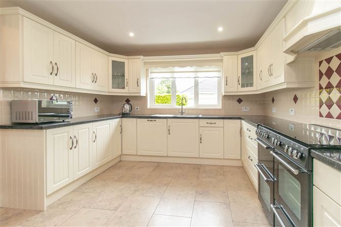 1 Lakeview, Corfeehone, Poles, County Cavan
