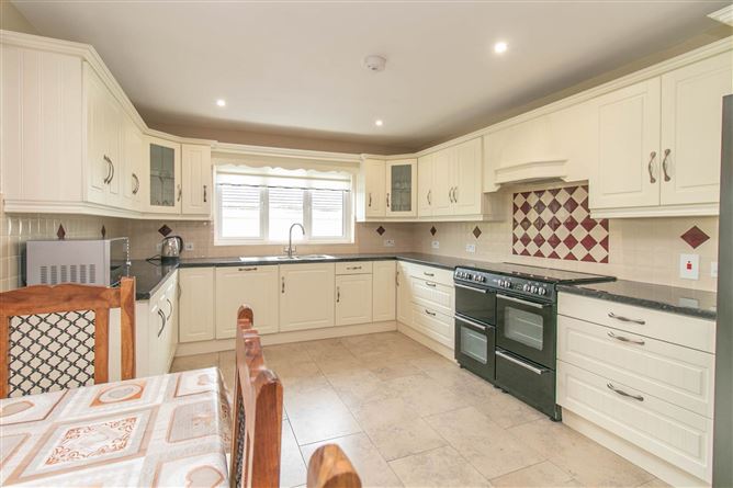 1 Lakeview, Corfeehone, Poles, County Cavan