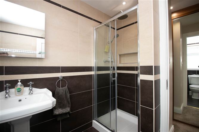 1 Lakeview, Corfeehone, Poles, County Cavan
