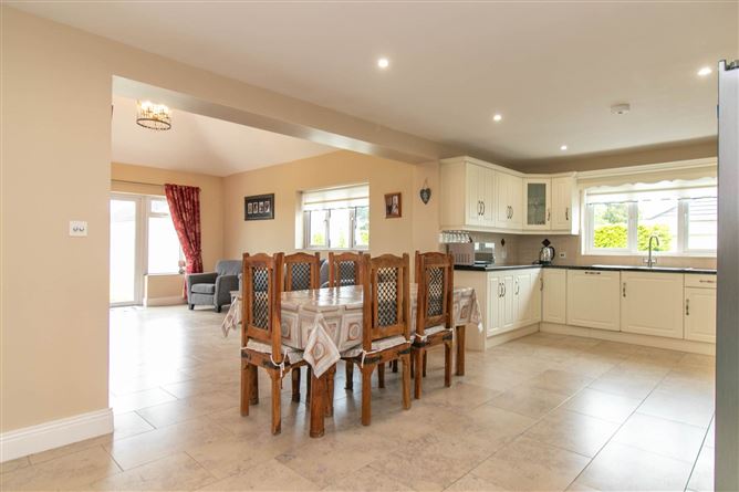 1 Lakeview, Corfeehone, Poles, County Cavan