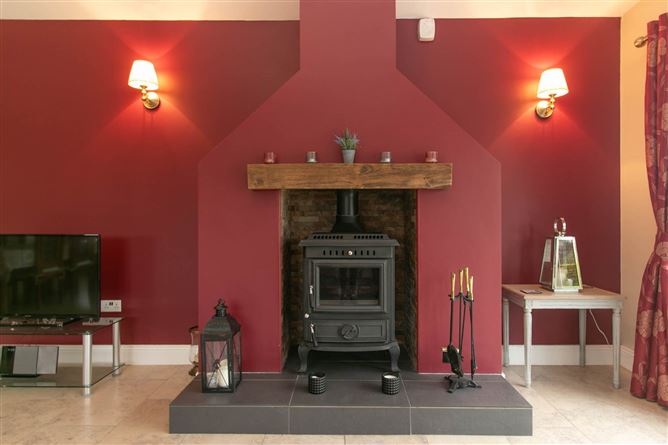 1 Lakeview, Corfeehone, Poles, County Cavan