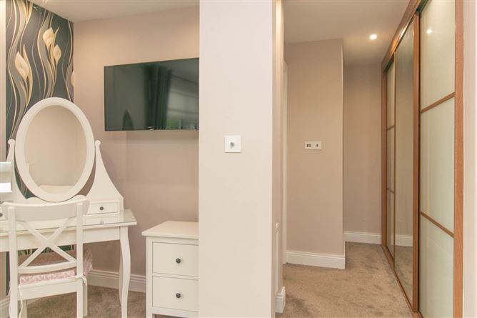 1 Lakeview, Corfeehone, Poles, County Cavan