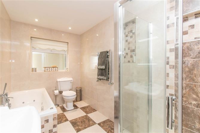 1 Lakeview, Corfeehone, Poles, County Cavan