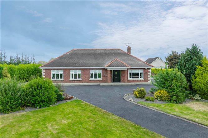 1 Lakeview, Corfeehone, Poles, County Cavan