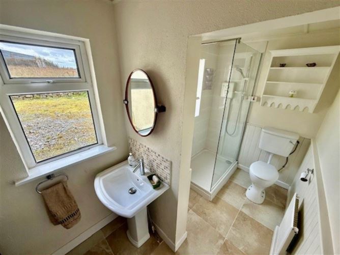 Cahermakerla, Lisdoonvarna, County Clare